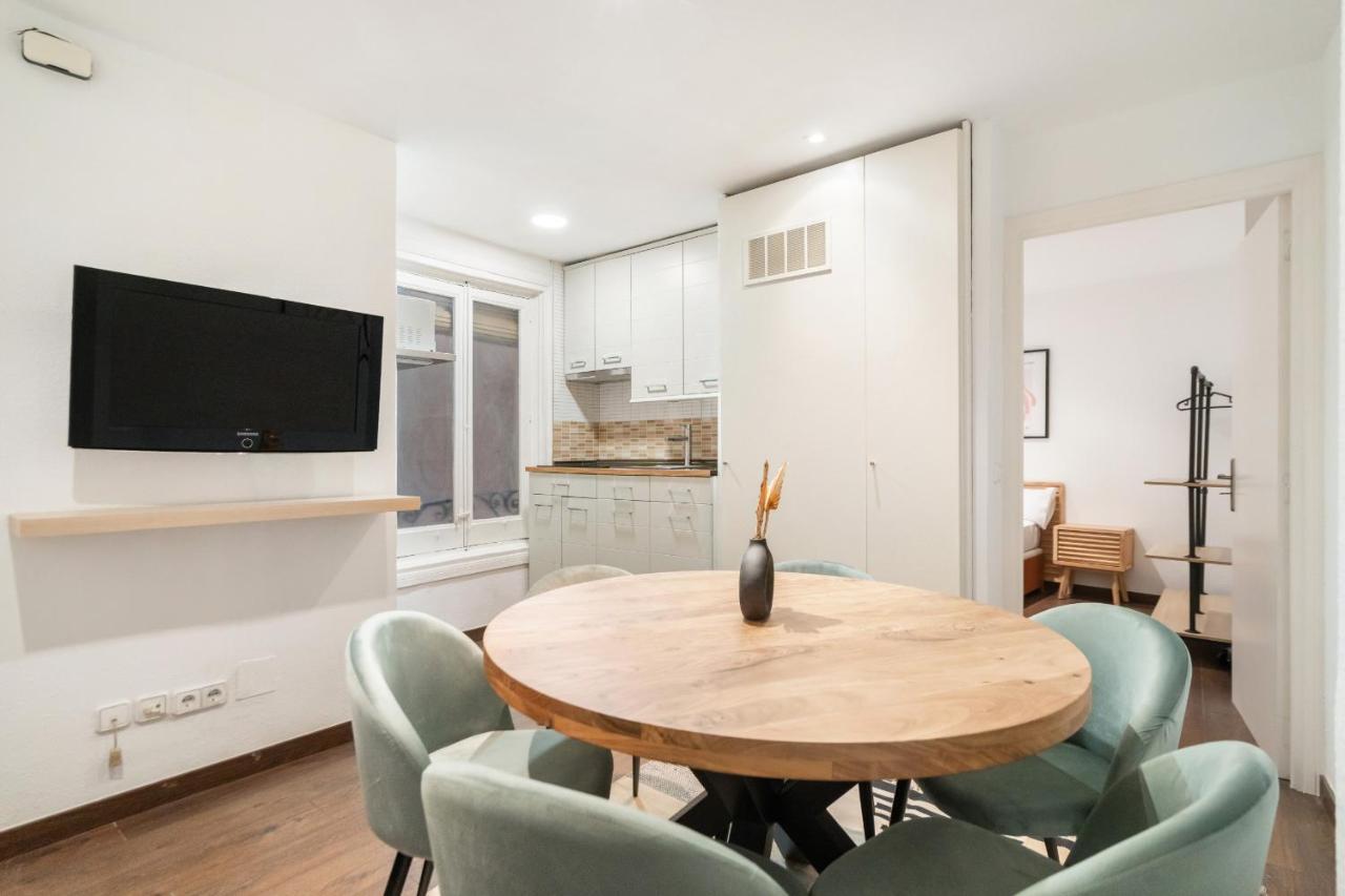 Apartamento En La Puerta Del Sol Apartment Madrid Ngoại thất bức ảnh